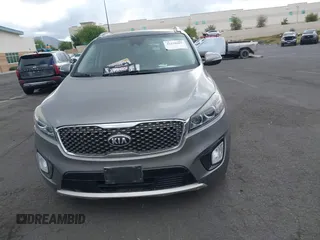 2018 Kia Sorento SX with VIN 5XYPK4A53JG398410, listed as a IAAI auction lot 42238662 with 129,638 mi miles and . Bid and sale history available at DreamBid. Image 12.