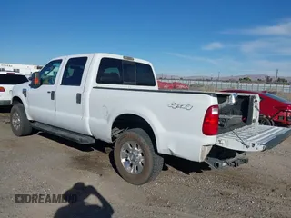 2008 Ford F-250 XL with VIN 1FTSW21R28EE33477, listed as a IAAI auction lot 41359324 with 248,497 mi miles. Bid and sale history available at carsss.com. Image 3.