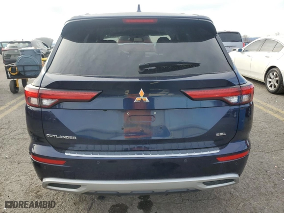 2023 Mitsubishi Outlander SEL with VIN JA4J3VA83PZ006954, listed as a Copart auction lot 82589384 with 20,245 mi miles and Salvage Title. Bid and sale history available at carsss.com. Image 6.