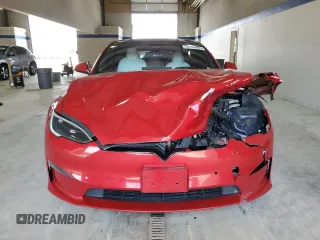 2022 Tesla Model S z VIN 5YJSA1E53NF486764, wystawiony jako Copart lot #52705885 z przebiegiem 73 637 mil mil oraz Szkoda całkowita • Salvage title. Historia ofert i sprzedaży dostępna na DreamBid. Obrazek 5.