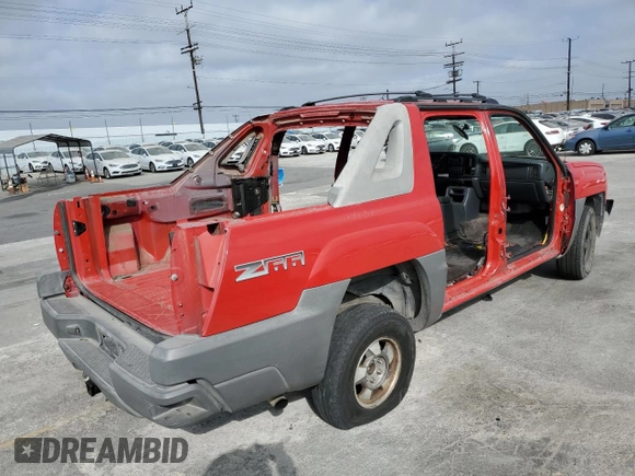 2002 Chevrolet Avalanche with VIN 3GNEC13T52G282702, listed as a Copart auction lot 62172665 with 184,024 mi miles and Salvage title. Bid and sale history available at DreamBid. Image 3.