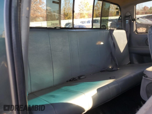 1998 Dodge Ram 2500 with VIN 3B7KF22Z2WG172937, listed as a Copart auction lot 77804924 with 80,669 mi miles and Salvage Title. Bid and sale history available at carsss.com. Image 10.