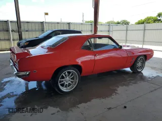 1969 Pontiac Firebird z VIN 223379ULL6573, wystawiony jako Copart lot #57812295 z przebiegiem 142 mil mil oraz Tytuł czysty. Historia ofert i sprzedaży dostępna na DreamBid. Obrazek 3.