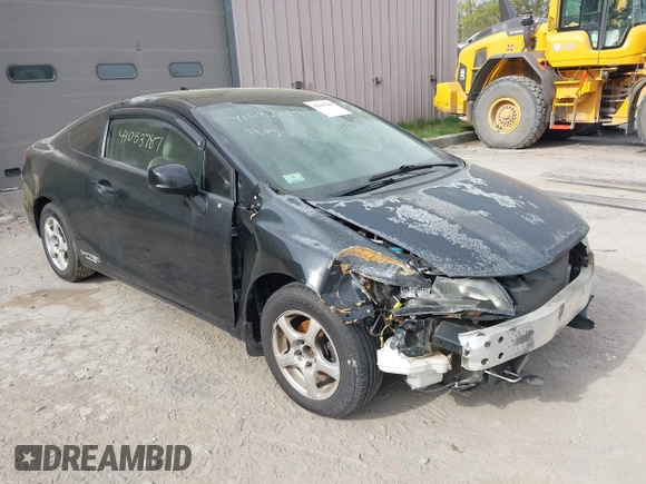 2012 Honda Civic Cpe LX with VIN 2HGFG3B54CH547967, listed as a IAAI auction lot 41083787 with 146,648 mi miles. Bid and sale history available at carsss.com. Image 1.