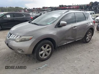 2010 Nissan Murano SL z VIN JN8AZ1MW2AW133778, wystawiony jako IAAI lot #42222555 z przebiegiem 165 909 mil mil oraz . Historia ofert i sprzedaży dostępna na DreamBid. Obrazek 2.