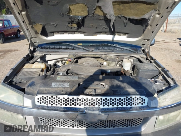 2004 Chevrolet Avalanche Z66 with VIN 3GNEC12T04G137281, listed as a IAAI auction lot 41813541 with 221,555 mi miles and . Bid and sale history available at DreamBid. Image 10.