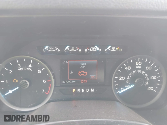 2019 Ford F-150 XL with VIN 1FTFW1E43KKE83114, listed as a IAAI auction lot 41578331 with 227,050 mi miles. Bid and sale history available at carsss.com. Image 7.