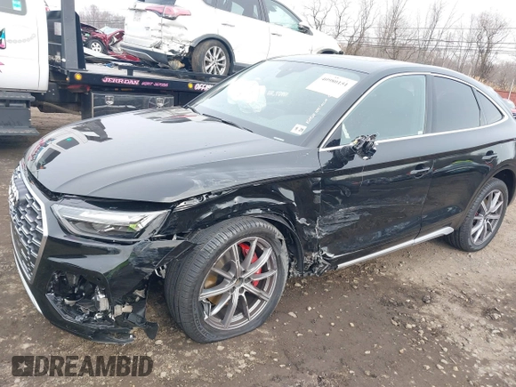 2024 Audi SQ5 Sportback Premium Plus with VIN WA124AFY6R2104522, listed as a IAAI auction lot 40980151 with 2,429 mi miles and . Bid and sale history available at DreamBid. Image 17.