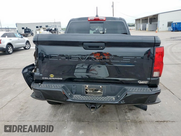2024 Chevrolet Colorado 4WD Trail Boss z VIN 1GCPTEEK7R1246063, wystawiony jako Copart lot #59042055 z przebiegiem 11 400 mil mil oraz Szkoda całkowita • Salvage title. Historia ofert i sprzedaży dostępna na DreamBid. Obrazek 6.