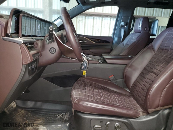 2022 Cadillac Escalade Sport Platinum with VIN 1GYS4GKL1NR293692, listed as a Copart auction lot 55805754 with 16,486 mi miles and Salvage Title. Bid and sale history available at carsss.com. Image 7.