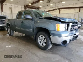 2010 GMC Sierra 1500 SLE z VIN 1GTSKVE35AZ253346, wystawiony jako Copart lot #48703275 z przebiegiem Nie podano mil oraz Nie do naprawy • Non repairable. Historia ofert i sprzedaży dostępna na DreamBid. Obrazek 4.