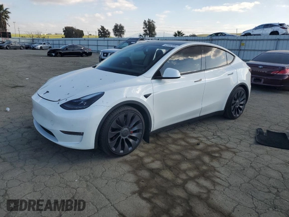 2022 Tesla Model Y Performance with VIN 7SAYGDEF1NF342071, listed as a Copart auction lot 43084905 with 30,534 mi miles and Salvage Title. Bid and sale history available at DreamBid. Image 1.