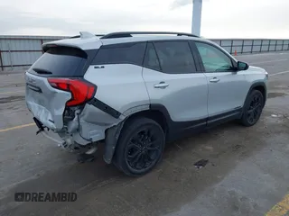 2021 GMC Terrain SLE with VIN 3GKALTEV1ML305764, listed as a IAAI auction lot 41394429 with 28,900 mi miles and . Bid and sale history available at carsss.com. Image 4.