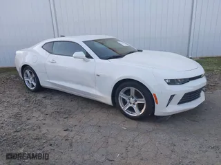 2017 Chevrolet Camaro 1LT with VIN 1G1FB1RX5H0153262, listed as a IAAI auction lot 41770397 with 62,861 mi miles. Bid and sale history available at carsss.com. Image 1.
