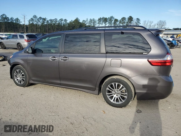 2020 Toyota Sienna XLE Auto Access Seat with VIN 5TDYZ3DC4LS073596, listed as a Copart auction lot 48262685 with 59,145 mi miles and Salvage Title. Bid and sale history available at carsss.com. Image 2.