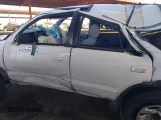 1998 Toyota 4Runner SR5 with VIN JT3HN86R1W0152133, listed as a IAAI auction lot 41529255 with Not Provided miles and . Bid and sale history available at DreamBid. Image 13.
