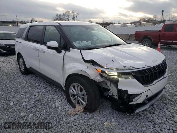 2024 Kia Carnival LX with VIN KNDNB4H39R6432697, listed as a Copart auction lot 82566344 with 7,048 mi miles and Salvage Title. Bid and sale history available at carsss.com. Image 4.