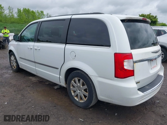 2014 Chrysler Town & Country Touring z VIN 2C4RC1BG0ER255596, wystawiony jako IAAI lot #42351678 z przebiegiem 217 632 mil mil oraz . Historia ofert i sprzedaży dostępna na DreamBid. Obrazek 3.