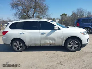 2018 Nissan Pathfinder S with VIN 5N1DR2MM5JC670980, listed as a IAAI auction lot 41808851 with 146,838 mi miles. Bid and sale history available at carsss.com. Image 13.