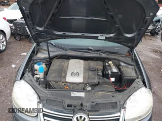 2009 Volkswagen Jetta SE с VIN 3VWRM71K59M172083, выставлен на аукционе IAAI как лот 42352537 с пробегом 168 713 миль миль и . История ставок и продаж доступна на DreamBid. Изображение 10.