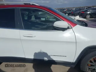 2016 Jeep Cherokee Latitude with VIN 1C4PJLCB5GW274831, listed as a IAAI auction lot 41726186 with 1 mi miles. Bid and sale history available at carsss.com. Image 14.