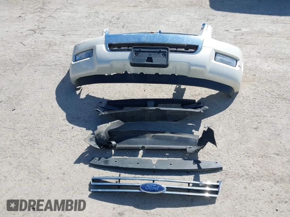 2007 Ford Explorer Limited с VIN 1FMEU75827UB18552, выставлен на аукционе IAAI как лот 41854992 с пробегом 61 979 миль миль и . История ставок и продаж доступна на DreamBid. Изображение 12.
