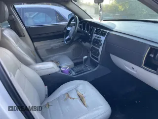 2006 Dodge Magnum R/T z VIN 2D4GZ57226H398988, wystawiony jako Copart lot #59425655 z przebiegiem Nie podano mil oraz Tytuł czysty. Historia ofert i sprzedaży dostępna na DreamBid. Obrazek 5.