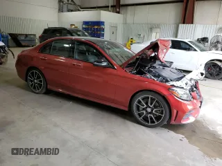 2019 Mercedes-Benz C 300 z VIN 55SWF8DB6KU283459, wystawiony jako Copart lot #50158515 z przebiegiem 73 245 mil mil oraz Szkoda całkowita • Salvage title. Historia ofert i sprzedaży dostępna na DreamBid. Obrazek 4.