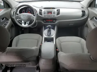 2012 Kia Sportage EX z VIN KNDPC3A25C7187402, wystawiony jako Copart lot #57853615 z przebiegiem 175 903 mil mil oraz Szkoda całkowita • Salvage title. Historia ofert i sprzedaży dostępna na DreamBid. Obrazek 8.