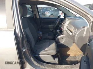 2014 Jeep Compass Sport with VIN 1C4NJCBA6ED620698, listed as a IAAI auction lot 41852056 with 193,085 mi miles and . Bid and sale history available at DreamBid. Image 5.