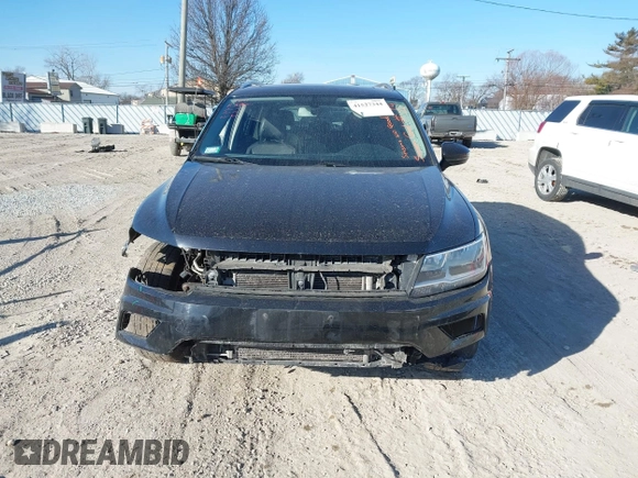 2019 Volkswagen Tiguan SE with VIN 3VV3B7AX9KM135037, listed as a IAAI auction lot 41527344 with 146,630 mi miles and . Bid and sale history available at DreamBid. Image 13.