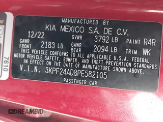2023 Kia Forte LXS z VIN 3KPF24AD8PE582105, wystawiony jako IAAI lot #42366608 z przebiegiem 61 455 mil mil oraz . Historia ofert i sprzedaży dostępna na DreamBid. Obrazek 9.