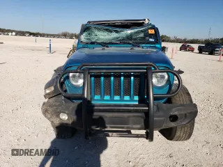 2020 Jeep Wrangler Unlimited Willys with VIN 1C4HJXDN4LW137202, listed as a Copart auction lot 86858234 with 109,509 mi miles and Salvage title. Bid and sale history available at DreamBid. Image 5.