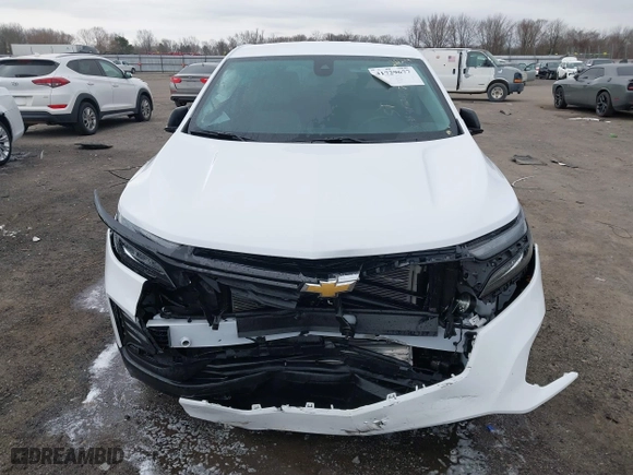 2024 Chevrolet Equinox LS with VIN 3GNAXHEG6RL279739, listed as a IAAI auction lot 41729677 with 10,027 mi miles. Bid and sale history available at carsss.com. Image 6.