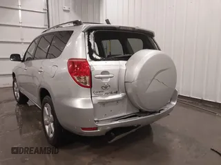 2008 Toyota RAV4 Ltd with VIN JTMZD31V286059955, listed as a IAAI auction lot 41757715 with 217,396 mi miles. Bid and sale history available at carsss.com. Image 6.