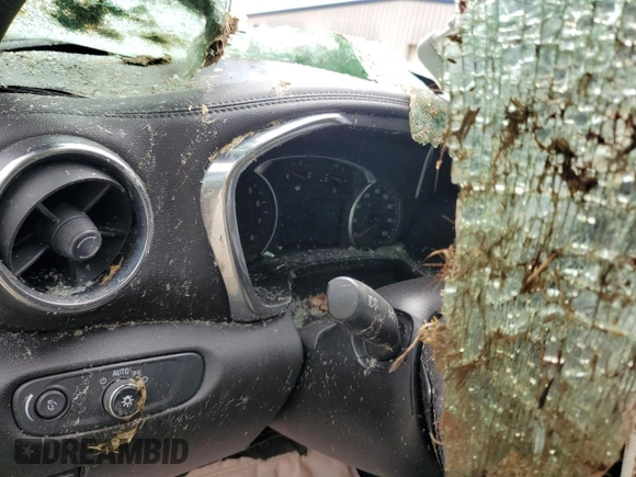 2020 Chevrolet Blazer LT z VIN 3GNKBBRA6LS589568, wystawiony jako Copart lot #54864375 z przebiegiem Nie podano mil oraz Szkoda całkowita • Salvage title. Historia ofert i sprzedaży dostępna na DreamBid. Obrazek 9.