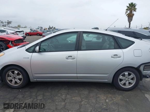 2006 Toyota Prius with VIN JTDKB20U567530398, listed as a IAAI auction lot 41803977 with 246,669 mi miles. Bid and sale history available at carsss.com. Image 14.