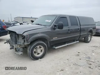 2004 Ford F-250 XL with VIN 1FTNW20P64EB16874, listed as a Copart auction lot 43718265 with 295,264 mi miles and Salvage title. Bid and sale history available at DreamBid. Image 1.