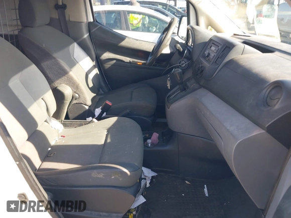 2015 Nissan NV200 SV with VIN 3N6CM0KN5FK703781, listed as a IAAI auction lot 42535053 with 164,271 mi miles and . Bid and sale history available at DreamBid. Image 5.
