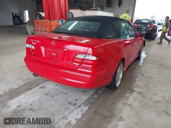 2001 Mercedes-Benz CLK 320/430 z VIN WDBLK70G91T076182, wystawiony jako IAAI lot #42244062 z przebiegiem 77 733 mil mil oraz . Historia ofert i sprzedaży dostępna na DreamBid. Obrazek 4.