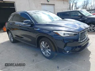 2021 Infiniti QX50 LUXE with VIN 3PCAJ5BB7MF123895, listed as a IAAI auction lot 41811100 with 23,164 mi miles. Bid and sale history available at carsss.com. Image 1.
