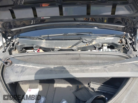 2018 Tesla Model X 75D with VIN 5YJXCDE21JF139712, listed as a IAAI auction lot 41905326 with Not Provided miles and . Bid and sale history available at carsss.com. Image 10.