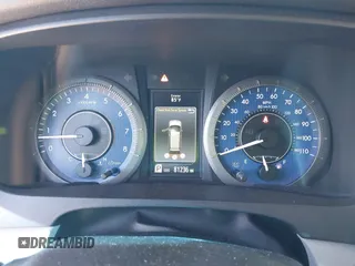 2017 Toyota Sienna XLE Auto Access Seat с VIN 5TDYZ3DC2HS771745, выставлен на аукционе IAAI как лот 42314111 с пробегом 81 236 миль миль и . История ставок и продаж доступна на DreamBid. Изображение 7.