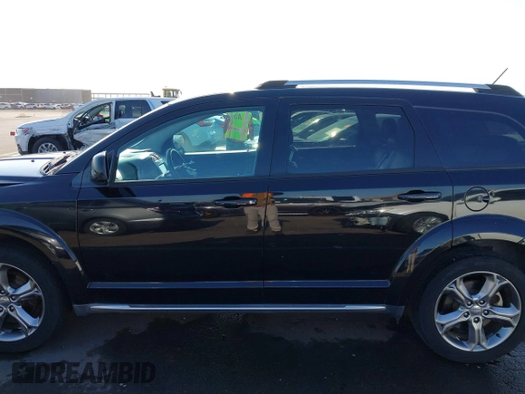 2017 Dodge Journey Crossroad Plus z VIN 3C4PDCGG9HT554093, wystawiony jako IAAI lot #42368687 z przebiegiem 112 759 mil mil oraz . Historia ofert i sprzedaży dostępna na DreamBid. Obrazek 14.