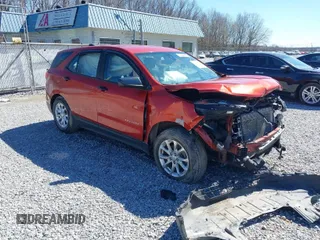 2020 Chevrolet Equinox LS with VIN 2GNAXHEV8L6209377, listed as a IAAI auction lot 41803505 with 85,895 mi miles. Bid and sale history available at carsss.com. Image 1.
