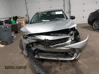 2019 Toyota Camry LE z VIN 4T1B11HK5KU814007, wystawiony jako IAAI lot #42099677 z przebiegiem 91 779 mil mil oraz . Historia ofert i sprzedaży dostępna na DreamBid. Obrazek 12.