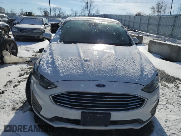 2019 Ford Fusion Hybrid SE with VIN 3FA6P0LU8KR263933, listed as a Copart auction lot 72080582 with 95,249 mi miles. Bid and sale history available at carsss.com. Image 5.
