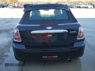 2011 MINI Convertible с VIN WMWZN3C55BTZ89445, выставлен на аукционе Copart как лот 78996404 с пробегом 71 821 миль миль и Списание • Salvage title. История ставок и продаж доступна на DreamBid. Изображение 6.