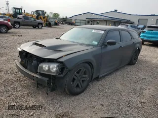 2005 Dodge Magnum RT z VIN 2D8GV58255H154470, wystawiony jako Copart lot #63995924 z przebiegiem 188 103 mil mil oraz Nie do naprawy • Non repairable. Historia ofert i sprzedaży dostępna na DreamBid. Obrazek 1.