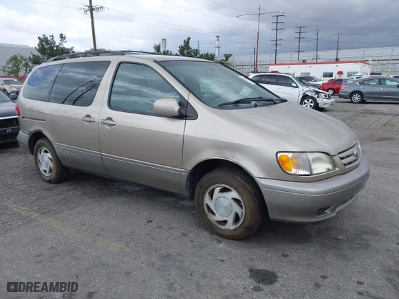 2003 Toyota Sienna LE with VIN 4T3ZF13C03U534780, listed as a IAAI auction lot 41886108 with 191,791 mi miles. Bid and sale history available at carsss.com. Image 1.